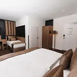 Hotel Unique Majestic
